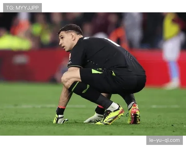 马丁内斯英超适应与近期表现分析